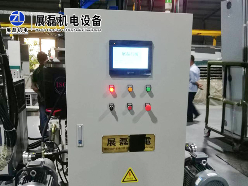 ZLB系列高壓發(fā)泡機(jī)