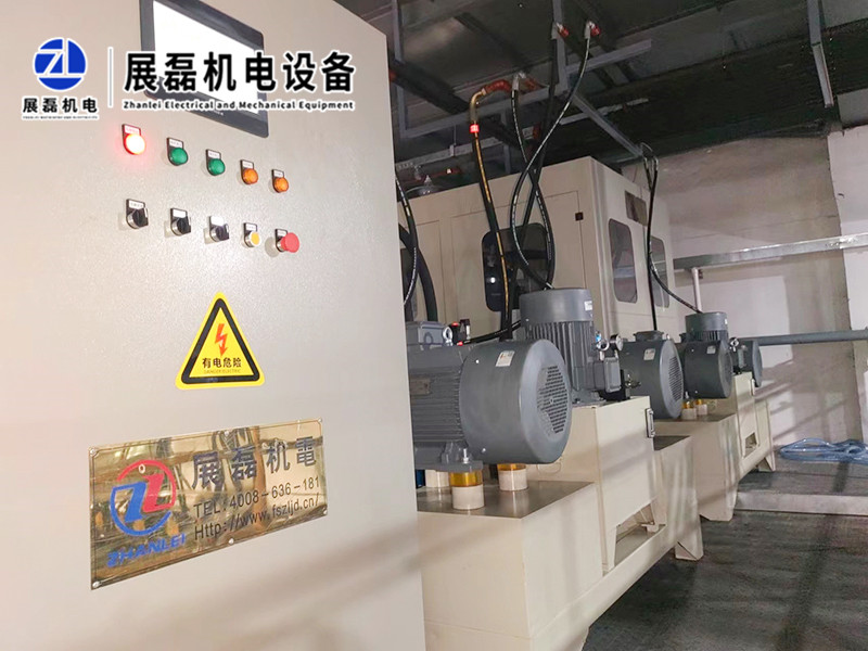 ZLA-200-2系列環(huán)戊烷高壓發(fā)泡機(jī)