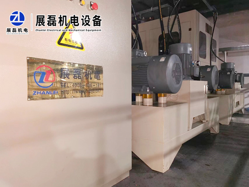 ZLA-200-2系列環(huán)戊烷高壓發(fā)泡機(jī)